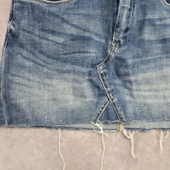 Blank NYC Light Distressed Raw Hem Denim Mini Skirt size 26 - Picture 4 of 11